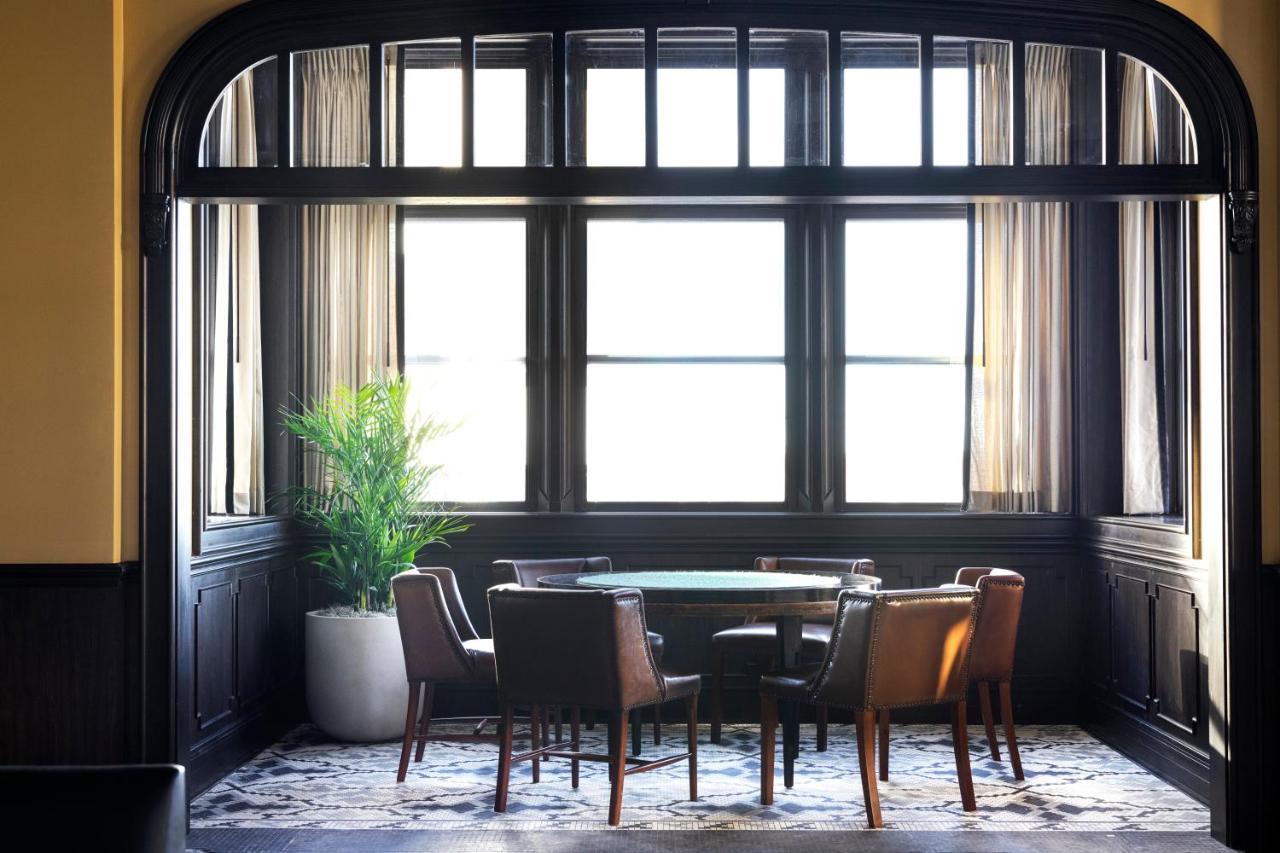 Kimpton Cottonwood Hotel By Ihg Omaha Exterior photo